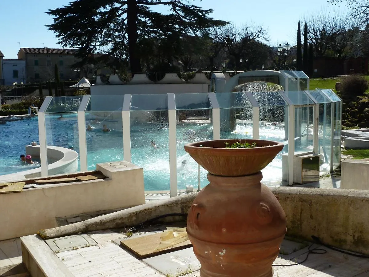 アパート Ciglieri Santermo Casciana Terme Lari Pet&Bike Friendly Free Parkアパートメント